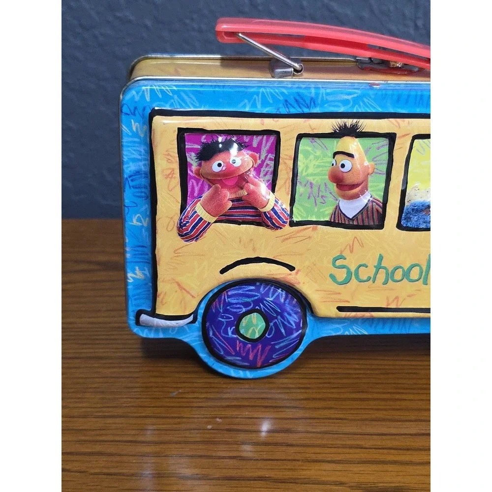 2005 Sesame Street Workshop School Bus‎ Shaped Metal Tin Lunch Box Small